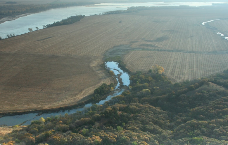 Audubon Bend is located about two and one-half miles north of Wynot, Nebraska along the right descending bank of the Missouri River between river miles 794.0 and 790.0. 
The site is situated within the 59-mile segment of the Missouri National Recreational River and consists of approximately 2,370 acres with 4.5 miles of river frontage.