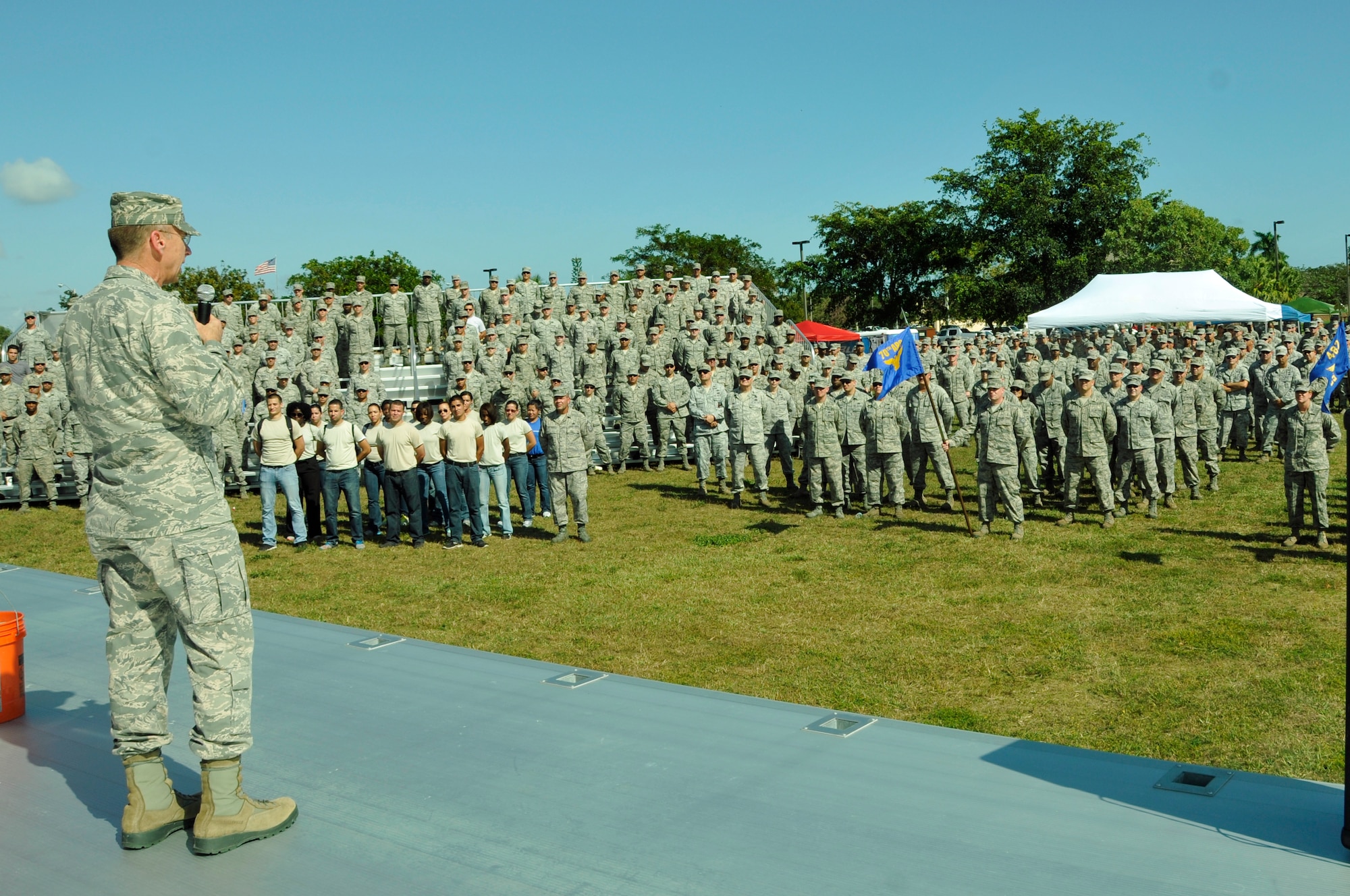 Col. Donald Lindberg, 482nd Fighter Wing Commander, addresses Airmen, after recognizing outstanding performers of a recent Operational Readiness Inspection, during an Airmen Appreciation Day at Homestead Air Reserve Base, Fla., Jan. 12. (U.S. Air Force photo/Senior Airman Jacob Jimenez) 