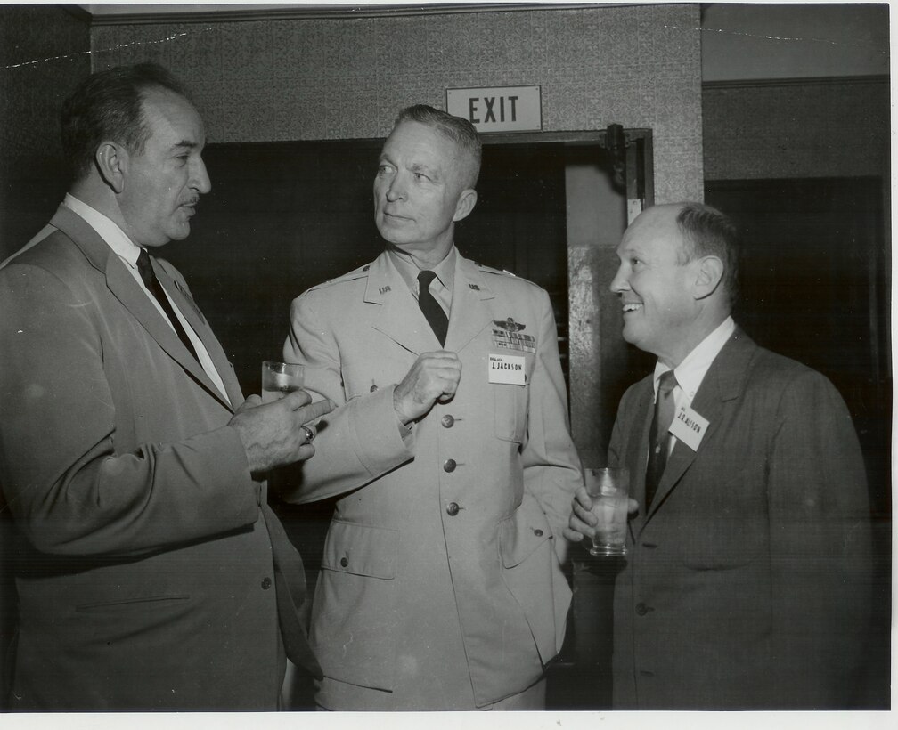 Retired Lieutenant Colonel Charles Russhon (left), military advisor to the James Bond films in the ‘60s and ‘70s and one of the original Air Commandos, chats with Major General (ret) Johnny Alison, one of the fathers of Air Force special operations, and Brigadier General J. Jackson. (Photo courtesy of Christian Russhon)