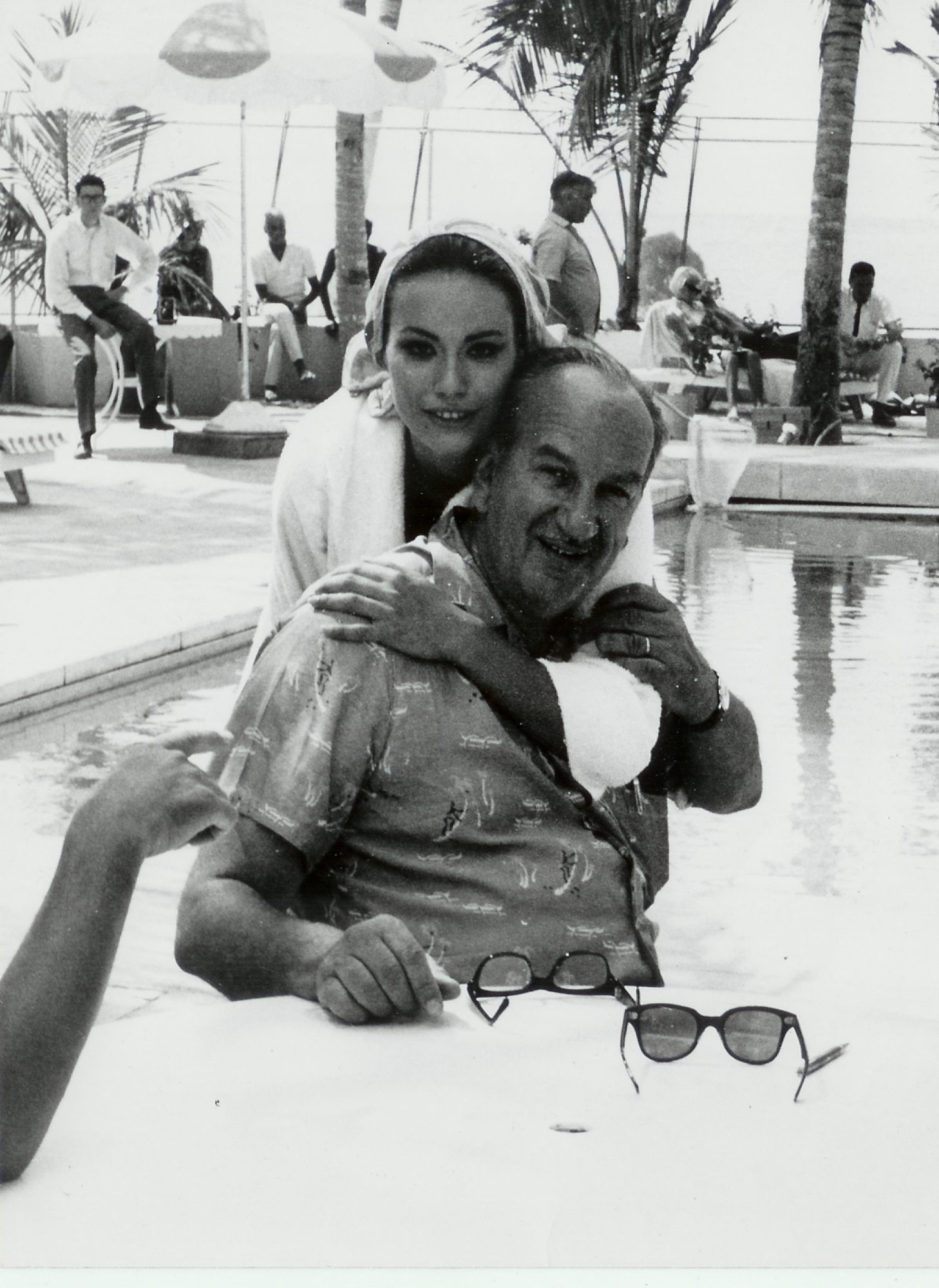 Retired Lieutenant Colonel Charles Russhon, one of the original Air Commandos and military advisor to the James Bond films in the ‘60s and ‘70s, hugs Claudine Auger, a Bond girl in “Thunderball” and former Miss France Monde, during the production of “Thunderball.” (Photo courtesy of Christian Russhon)