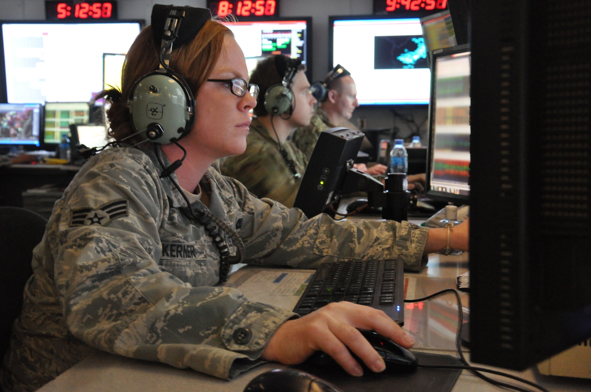 Senior Airman Ashley Kerner, data and picture surveillance technician, monitors airspace while on duty. The 71st Expeditionary Air Control Squadron monitors airspace throughout the coalition area of responsibility in Southwest Asia and serve as a failsafe measure for other forward air monitoring services. The outgoing rotation is the final group of air surveillance professionals from Aviano Air Base, Italy, and will return home soon.  (U.S. Air Force photo/Master Sgt. Christian Michael)