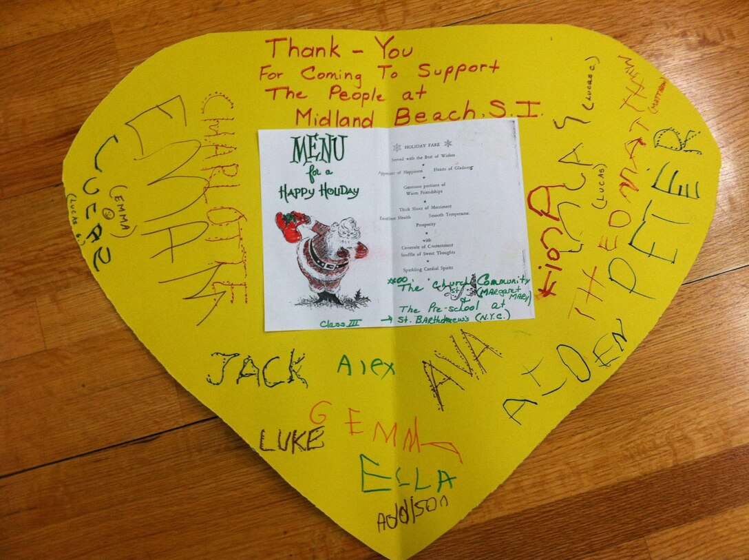 An awesome heart card presented to us by people from Midland Beach shelter, Staten Island, NY (U.S. Air Force photo by TSgt Ni Santiago)
