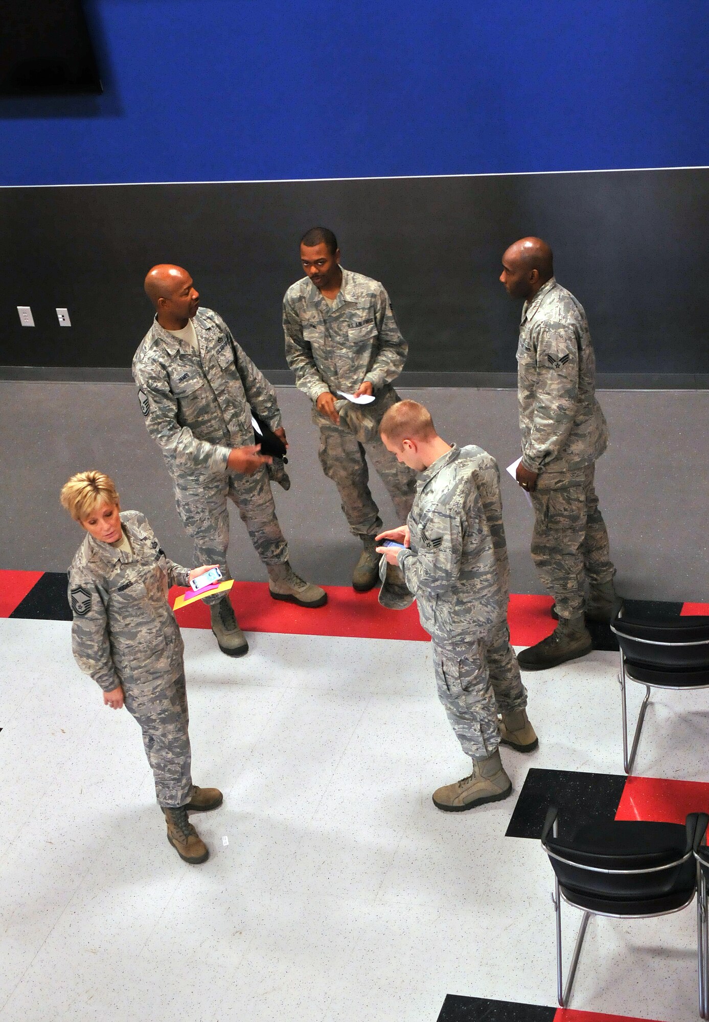 Members of the 94th Civil Engineering Squadron gather in building 819 for final briefings before their departure to Silver Flag, Jan. 11. Twenty-eight Airmen from the 94th Civil Engineering Squadron departed from Dobbins Air Reserve Base for a Silver Flag exercise at Tyndall Air Force Base, Fla. (U.S. Air Force photo/Senior Airman Elizabeth Van Patten)