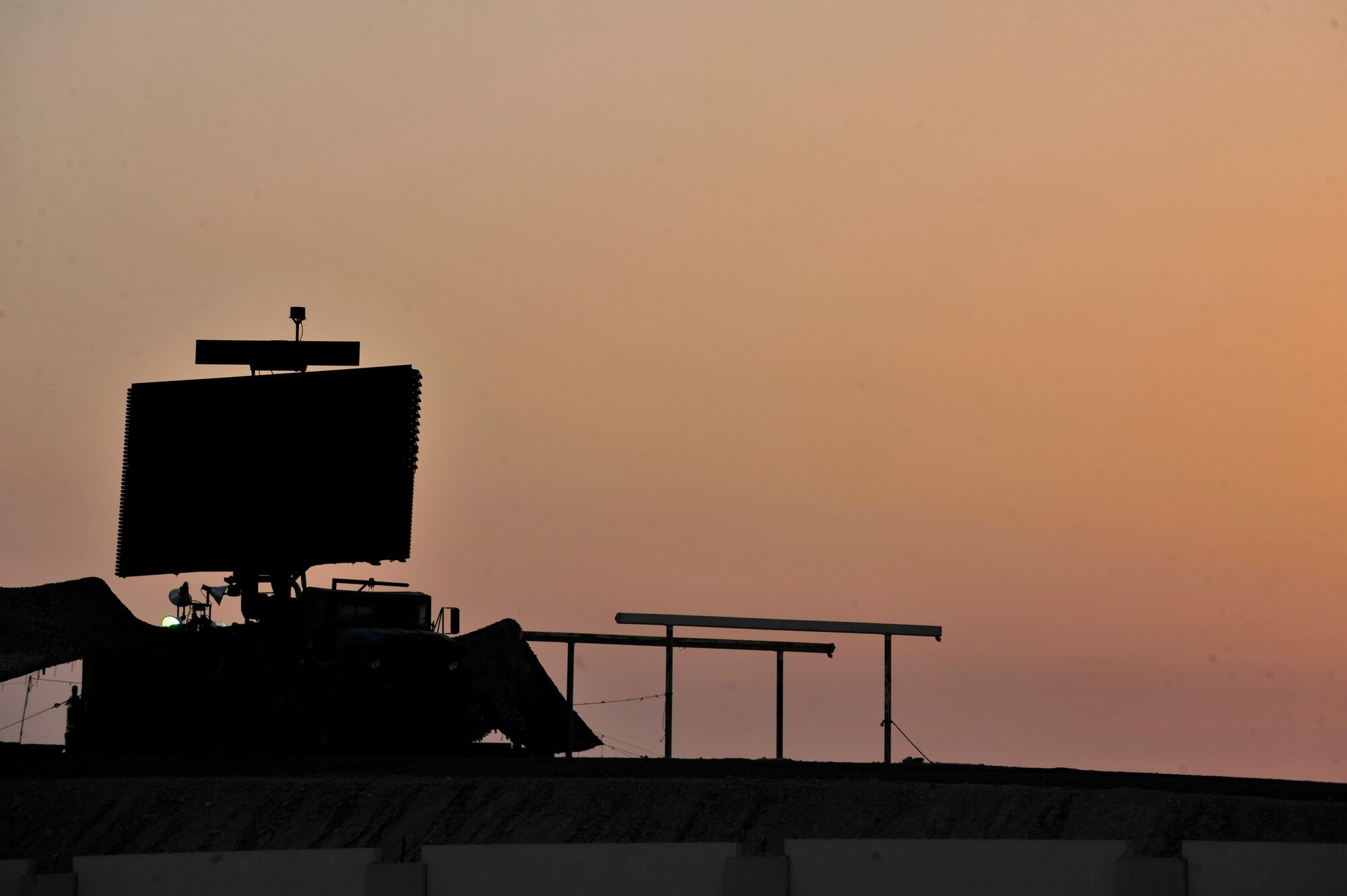 SOUTHWEST ASIA -- The TPS-75 radar system is maintained and operated by members of the 727th Expeditionary Air Control Squadron. The 727th EACS, also known as "Kingpin," is deployed from the 128th Air Control Squadron, Volk Field Combat Readiness Center. (U.S. Air Force photo/Tech. Sgt. Christina M. Styer)(RELEASED)