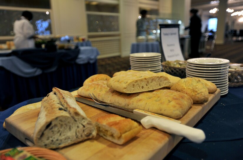 FSS meets Airmen's needs through services transformation > Joint Base