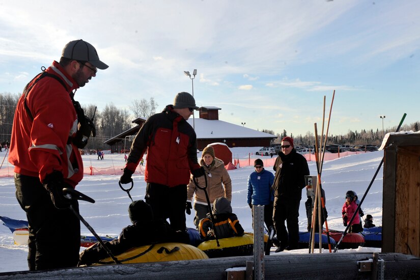 Skiing, snowboarding draw JBER crowds > Joint Base ElmendorfRichardson