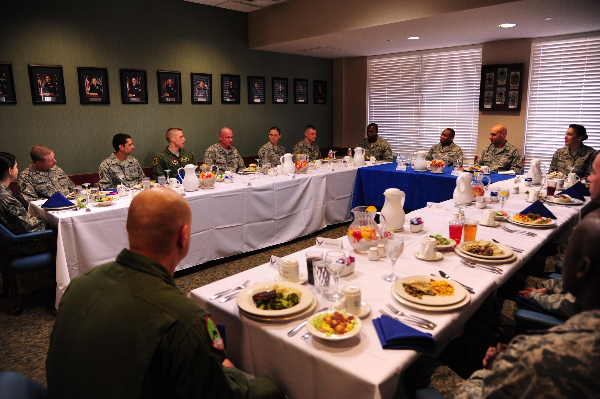 Lt. Gen. Darren McDew, 18th Air Force commander, eats lunch with 19th Airlift Wing Black Knights Jan. 25, 2013, Little Rock Air Force Base, Ark. During lunch, McDew held a question and answers session with non-commissioned officers and company grade officers. (U.S. Air Force Photo by Airman 1st Class Kaylee Clark)