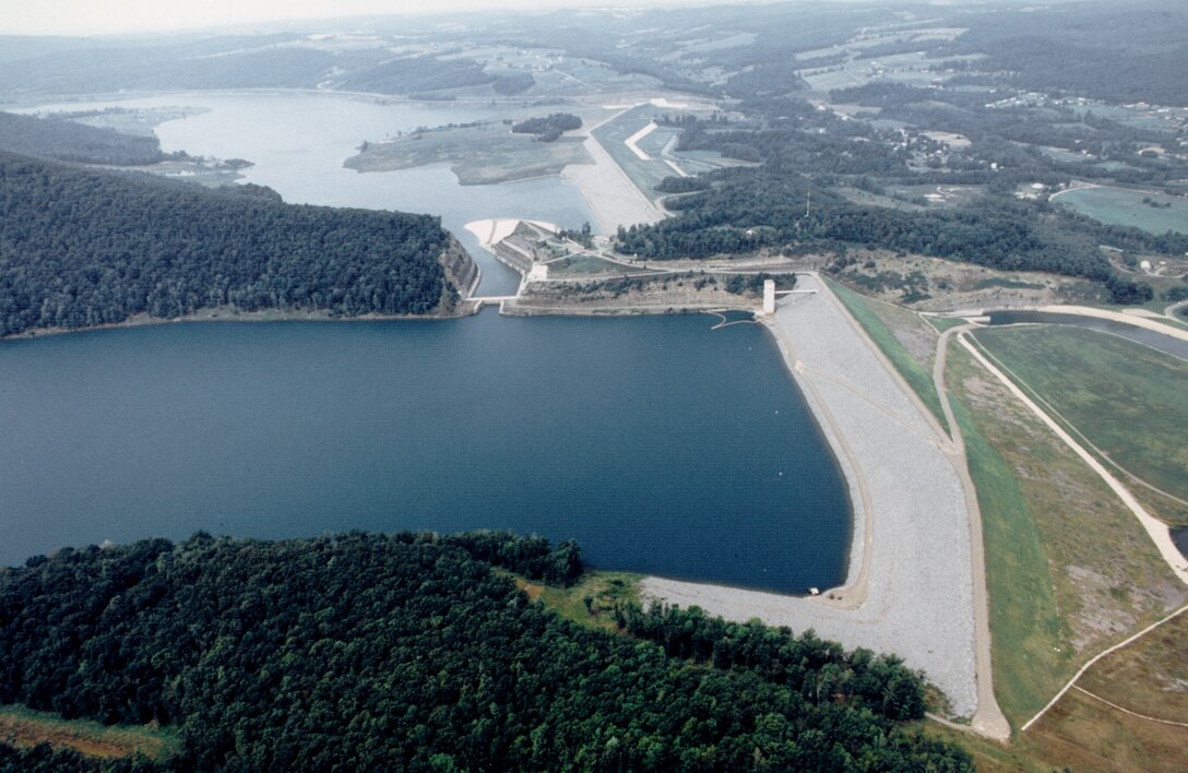 Aerial view of Tioga-Hammond Lakes