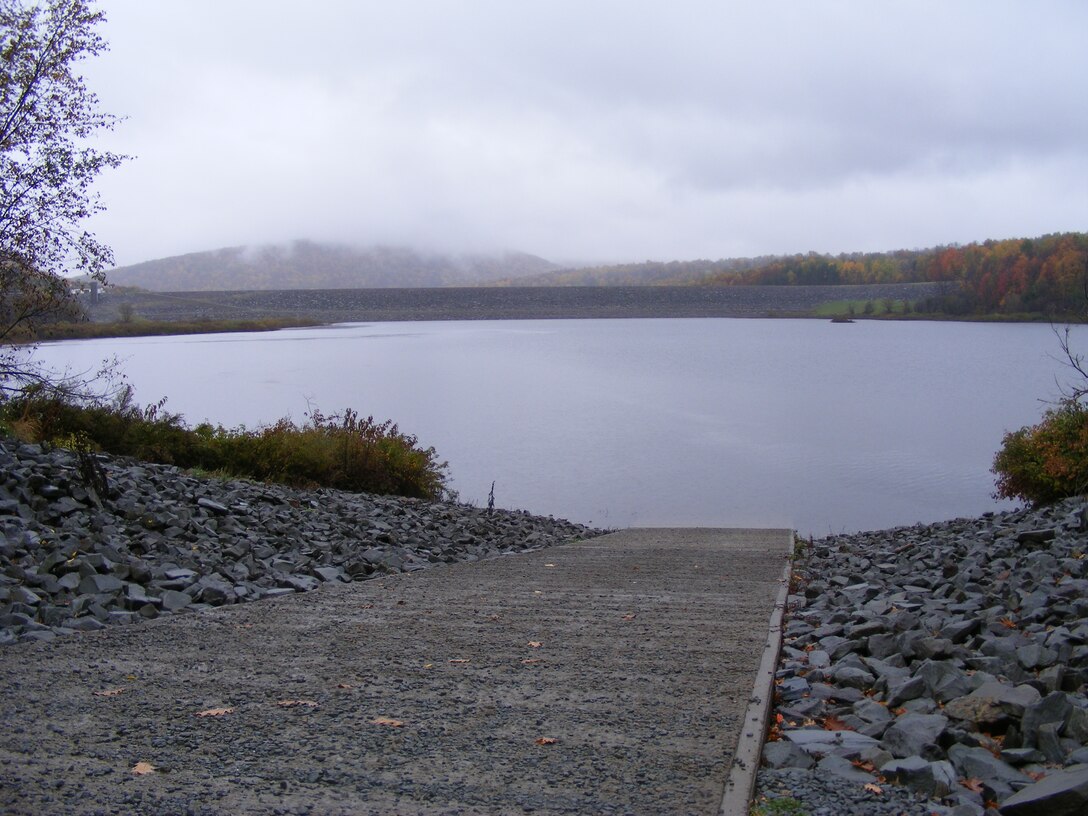 Stillwater Dam and Lake