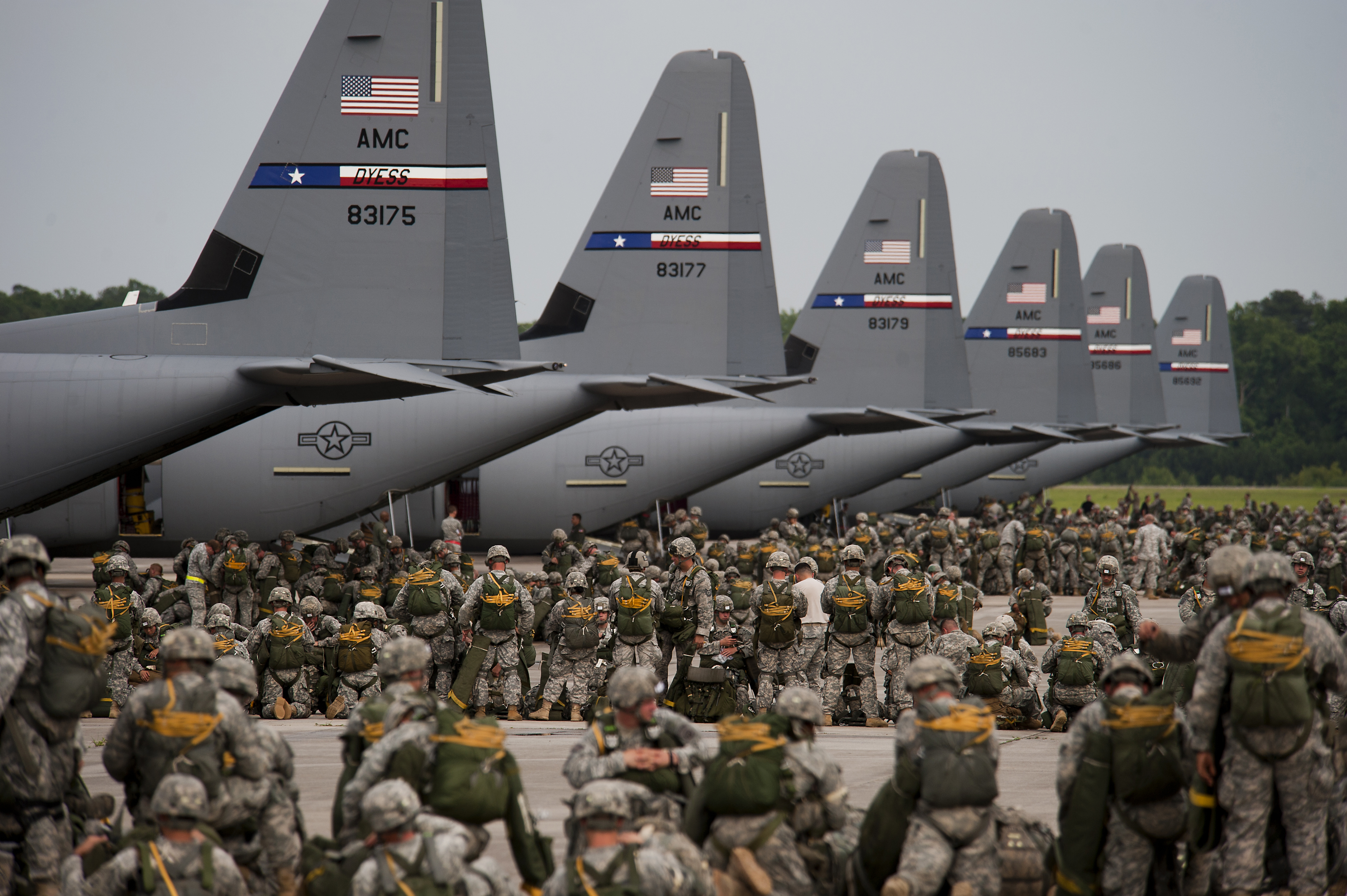 Dyess Sets World Record Aircraft Formation At Joax Air Combat Command Article Display I'm in counseling now for the same bullshit. dyess sets world record aircraft