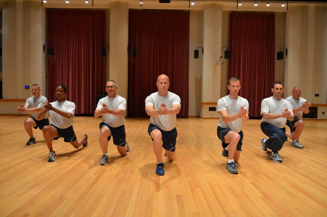 Max Impact demonstrates the "Twist Lunge" end position. (A.F. Photo)
