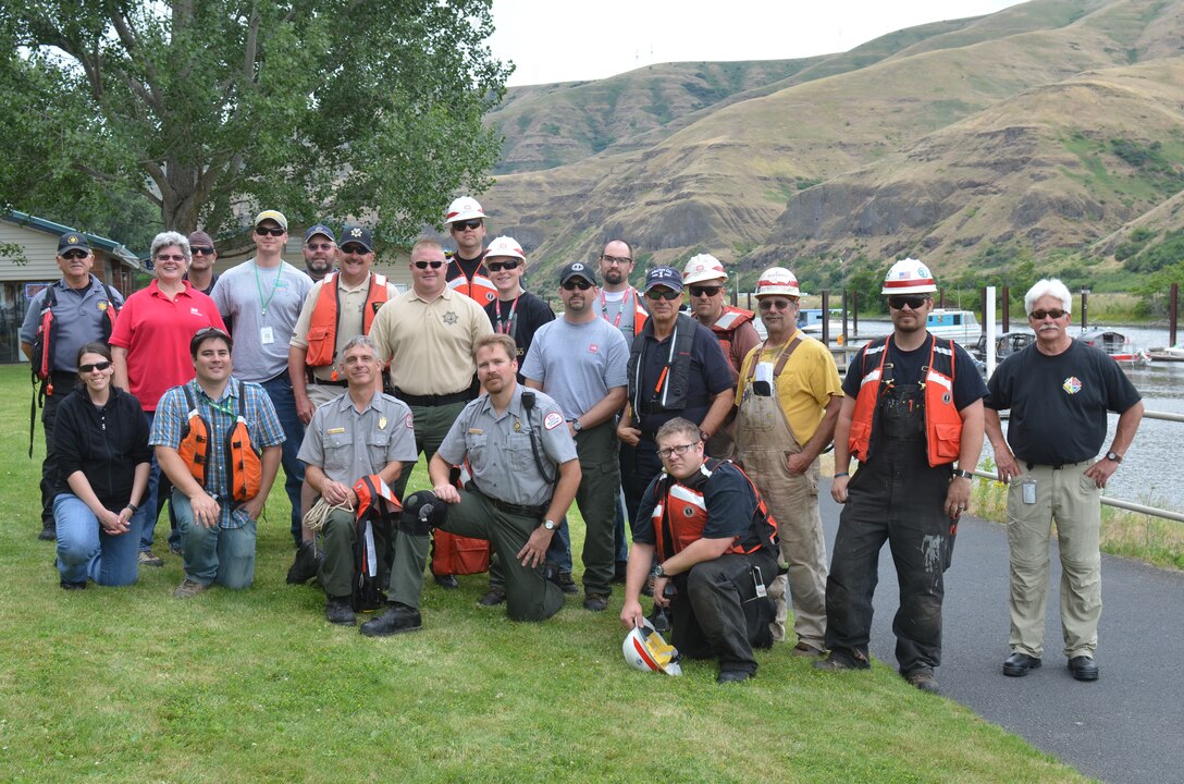 Whitman County Emergency Management, Sheriff and vessel, and Public Health; Nez Perce County Sheriff and vessel; Asotin County Fire and Rescue and vessel; Washington Department of Ecology’s Spill Preparedness and Prevention response team, and Corps personnel and vessels from Lower Granit, Little Goose, and Clarkston participated in the June 26 oil spill training exercise.