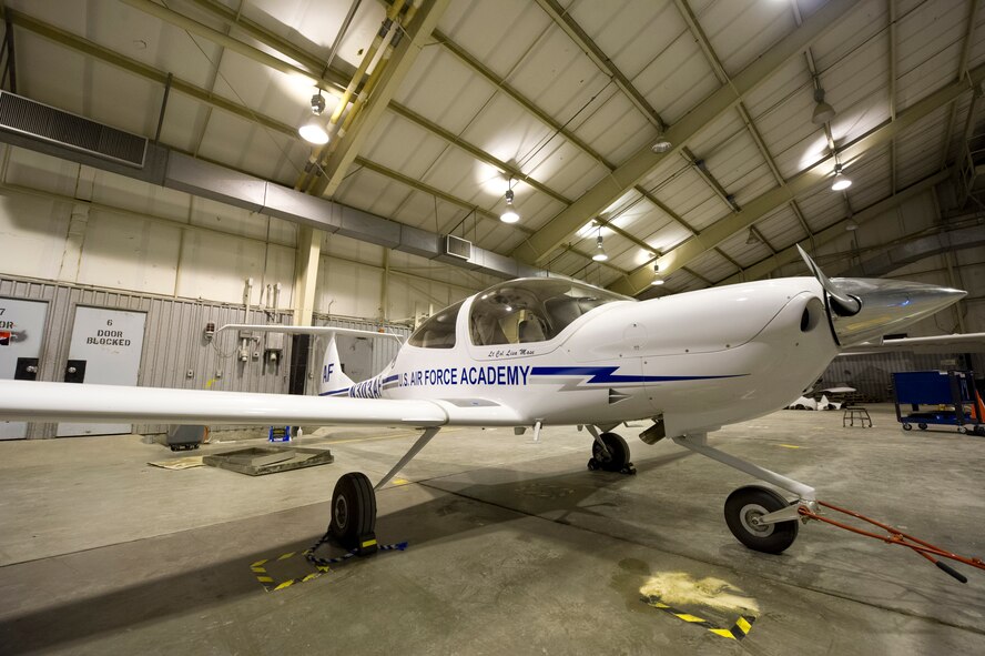 The DA40 Diamond Star is displayed at the Aero Club hangar at Holloman Air Force Base, N.M., June 24. The DA40 is the newest addition to the Holloman Aero Club. It is an Austrian four-seat, single engine, light aircraft ideal for training new pilots how to fly. The Aero Club is a federally approved flight school for both private and instrument ratings. Interested parties can also get Airline Transport Pilot rating at the club. (U.S. Air Force photo by Senior Airman Joshua Turner/Released)