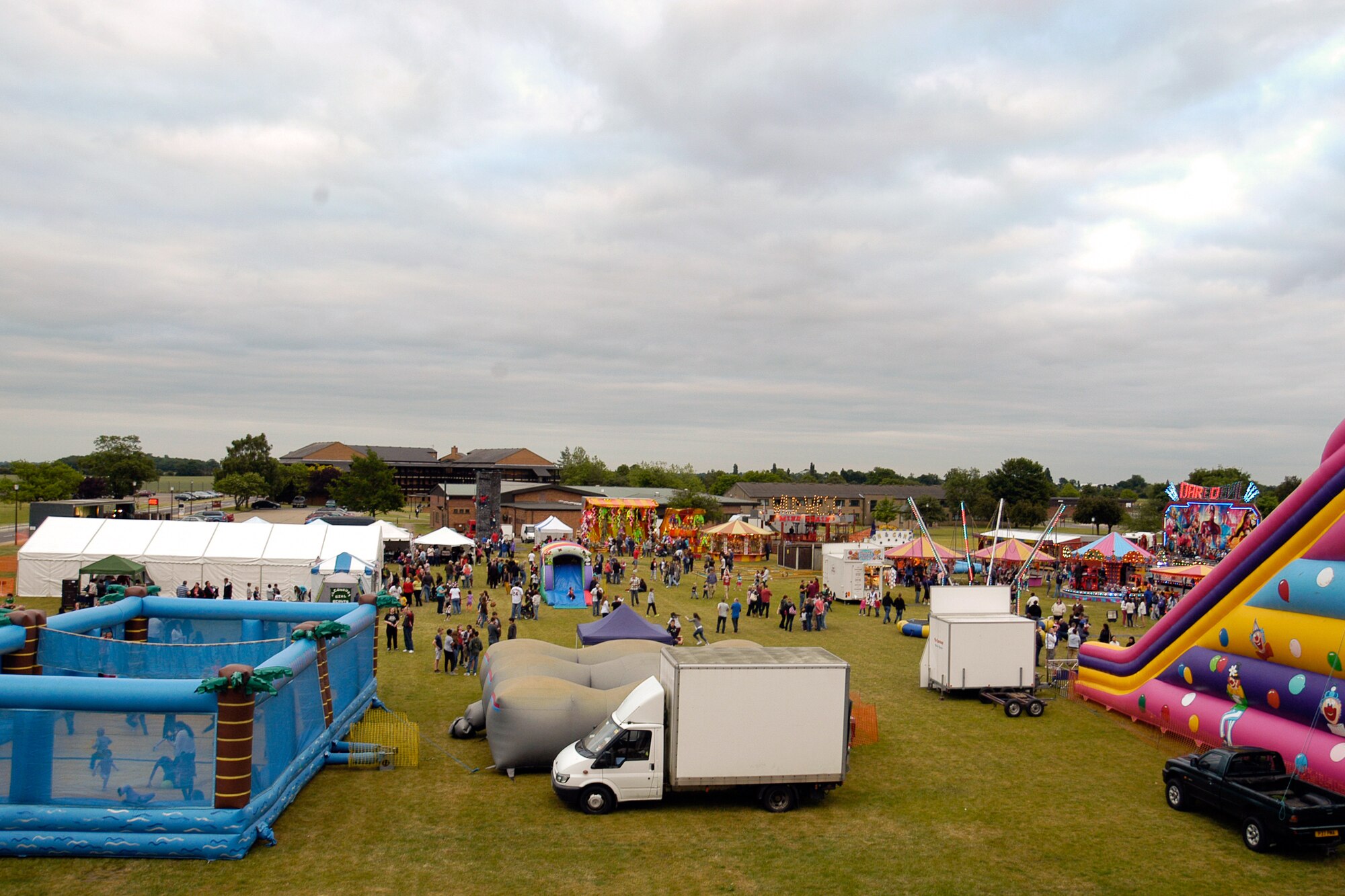 RAF ALCONBURY, United Kingdom – Members of the 501st Combat Support Wing, 423rd Air Base Group and it’s missions partners at RAF Molesworth celebrated America’s Independence Day with a two-day carnival July 2 and 3 and fireworks July 3 at RAF Alconbury. (U.S. Air Force photo by Staff Sgt. Joseph Vigil) 