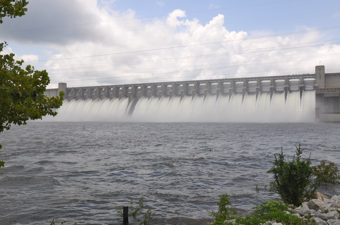 CLARKS HILL, S.C. -- An estimated 1,000+ people gathered at the U.S. Army Corps of Engineers J. Strom Thurmond Dam to witness a test of the 23 spillway gates, July 11, 2013. The test was part of the Corps' Dam Safety Program to ensure the spillway gates could be activated properly in the event of an emergency. USACE photo by Billy Birdwell.
