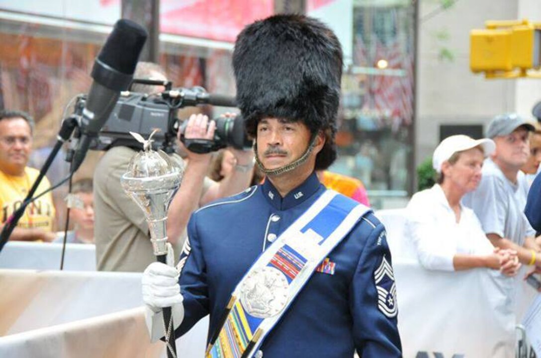 Chief Master Sgt. Ed Teleky in his final performance with the Ceremonial
Brass before taking over as the Band's Chief of Operations (A.F. photo by
Technical Sgt. Todd Kabalan)

