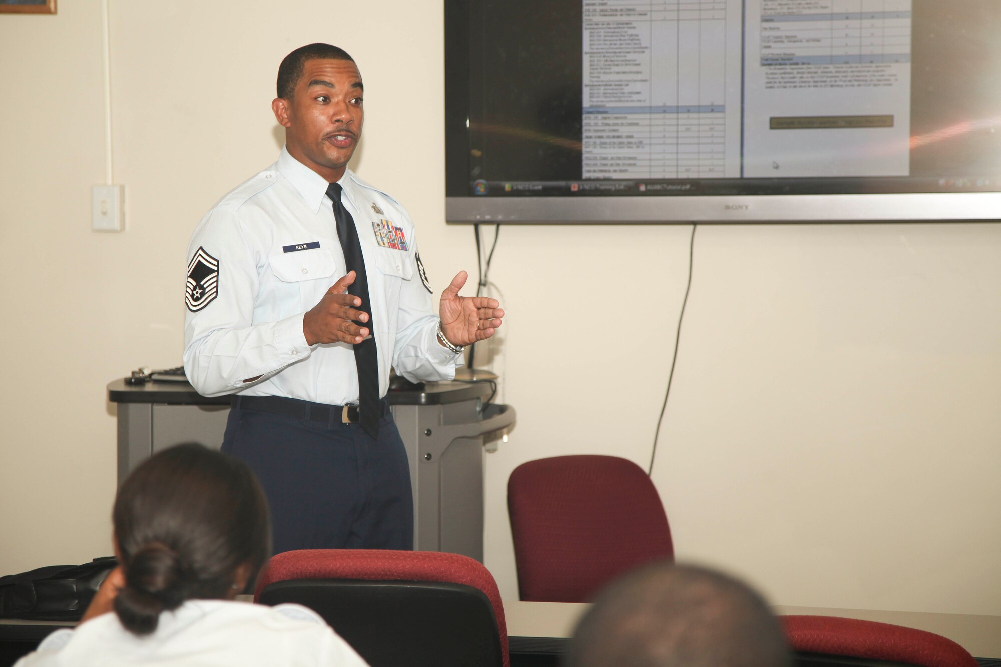 Senior Master Sgt. Eric Keys, 315 Force Support Squadron training superintendant, teaches a class of junior NCOs the benefits of professional military education Saturday in the education center here at Joint Base Charleston, S.C. (U.S. Air Force photo by Staff Sgt. Rashard Coaxum/released)