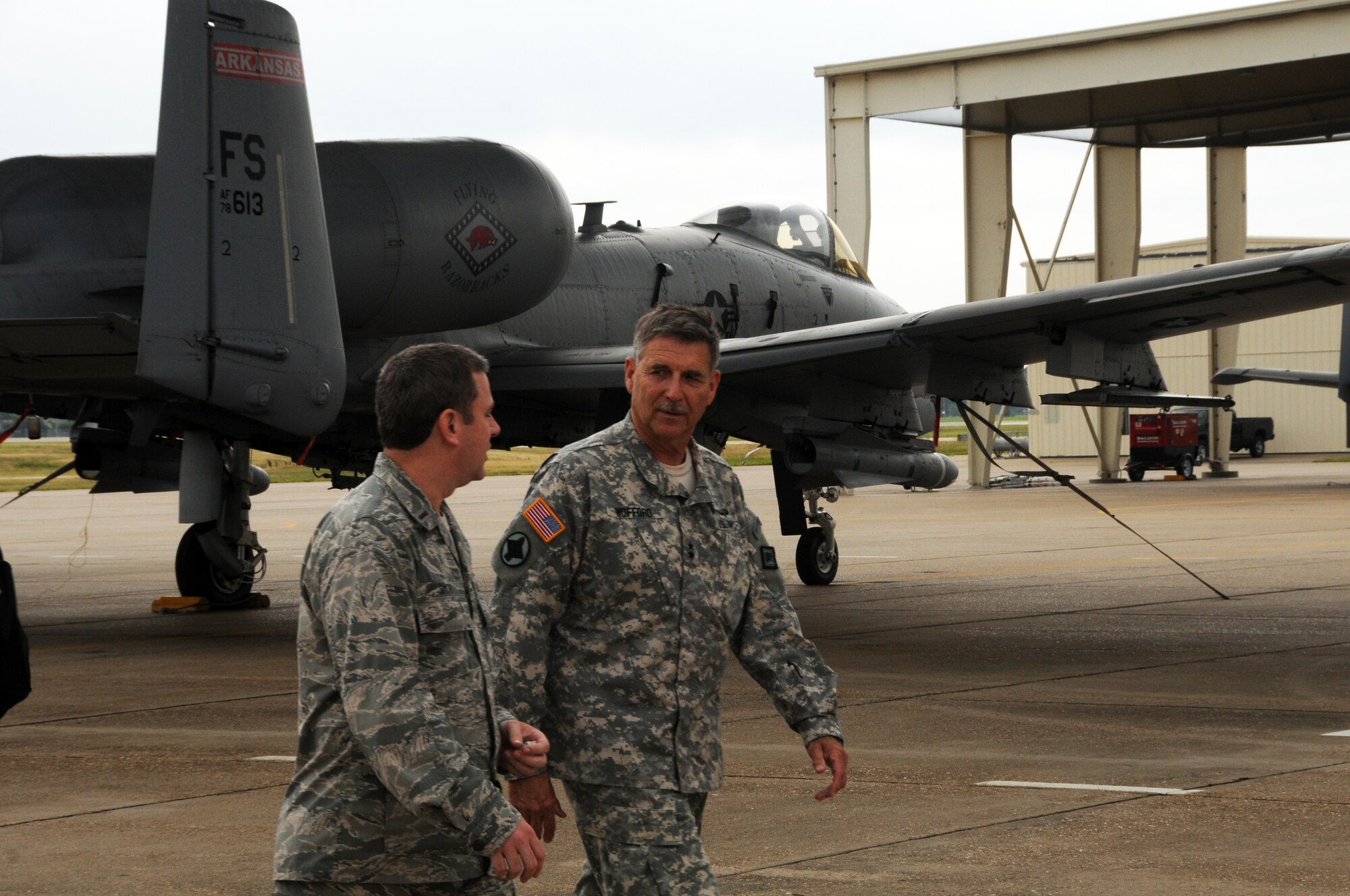 Maj. Gen. William Wofford, Arkansas National Guard adjutant general, speaks with 2nd Lt. Tim Smith of the 188th Aircraft Maintenance Squadron July 15 during a command visit to the 188th Fighter Wing. (U.S. Air National Guard photo by Senior Airman John Hillier/188th Fighter Wing Public Affairs)