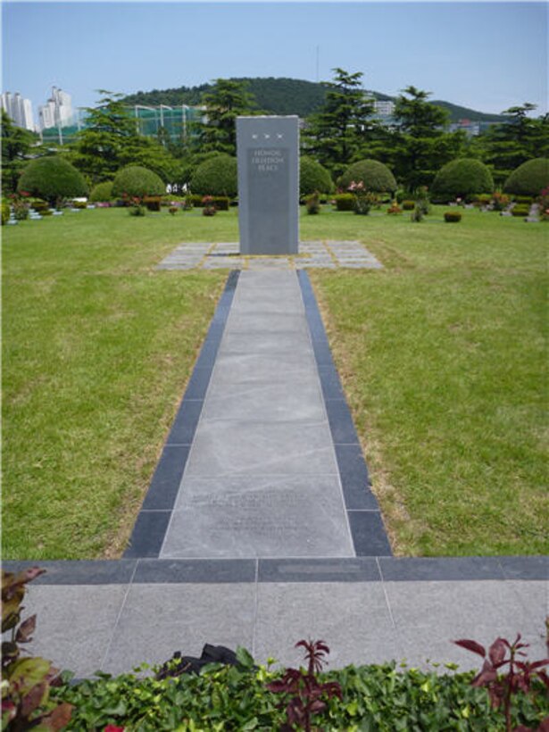 The U.S. Korean War Memorial at the United Nations Cemetery in Busan will be officially dedicated Sunday, July 28. The ceremony will take place at 9:45 a.m. and is open to the public. Construction of the memorial was managed by the U.S. Army Corps of Engineers Far East District on behalf of American Battle Monuments Commission.
 