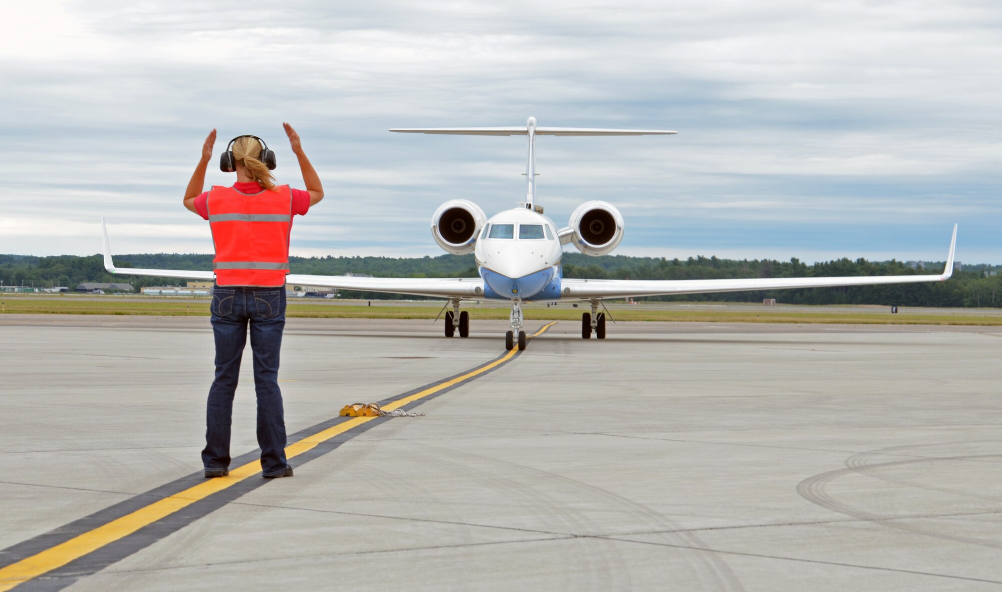 Acting Secretary of the Air Force, Eric Fanning, visits Westover Air Reserve Base, Mass., July 25. During his tour of the nation's largest Air Force Reserve base, Fanning saw its joint-service mission, "flew" a C-5 simulator, toured the base's control tower, and spoke to more than 450 troops about Air Force issues. (U.S. Air Force photo/SrA. Kelly Galloway)