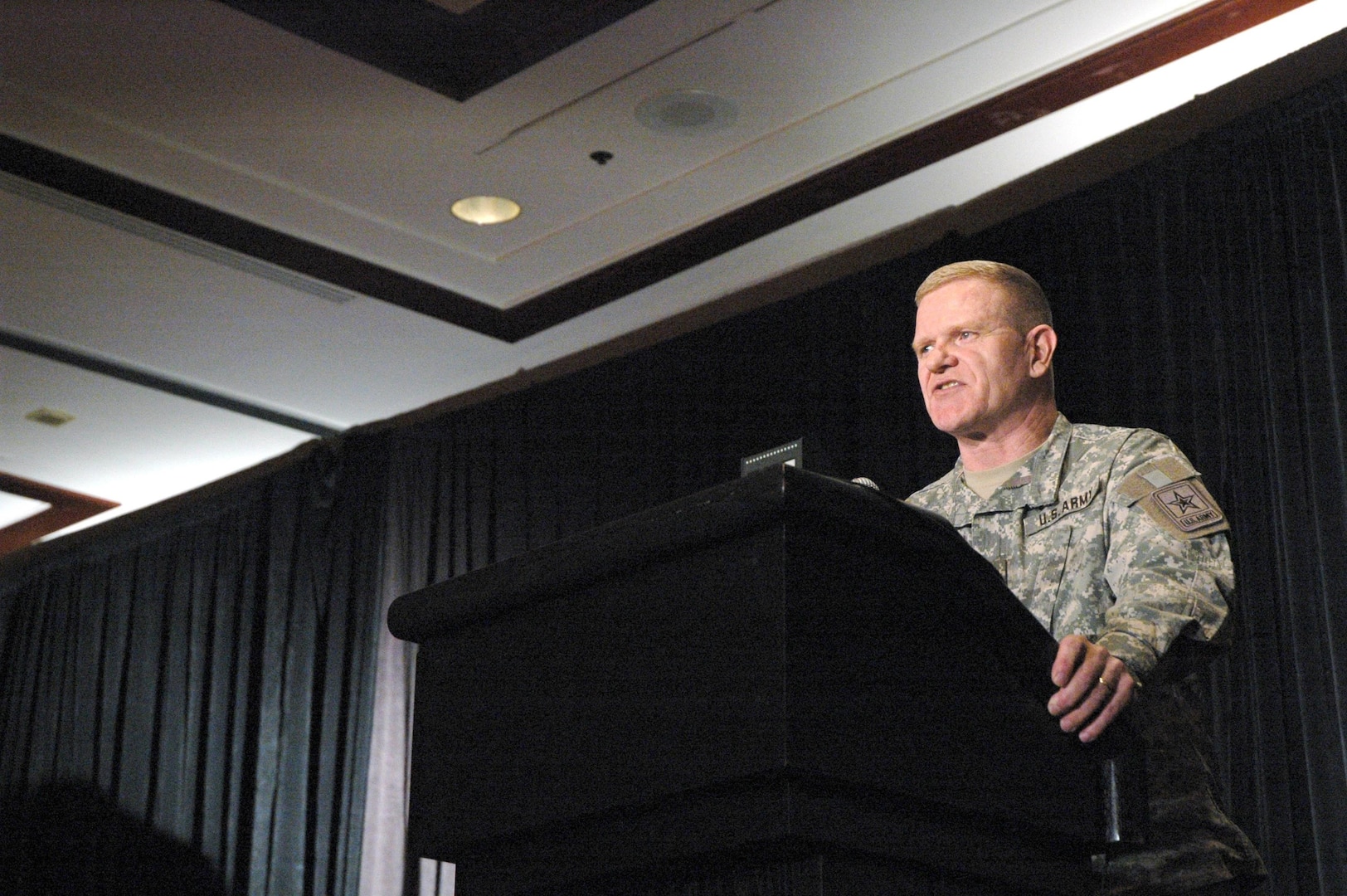 Army Maj. Gen. Peter M. Aylward, the director of the National Guard Bureau Joint Staff, speaks to conferees at the NGB Domestic Operations Conference March 3, 2009 in Baltimore, Md.