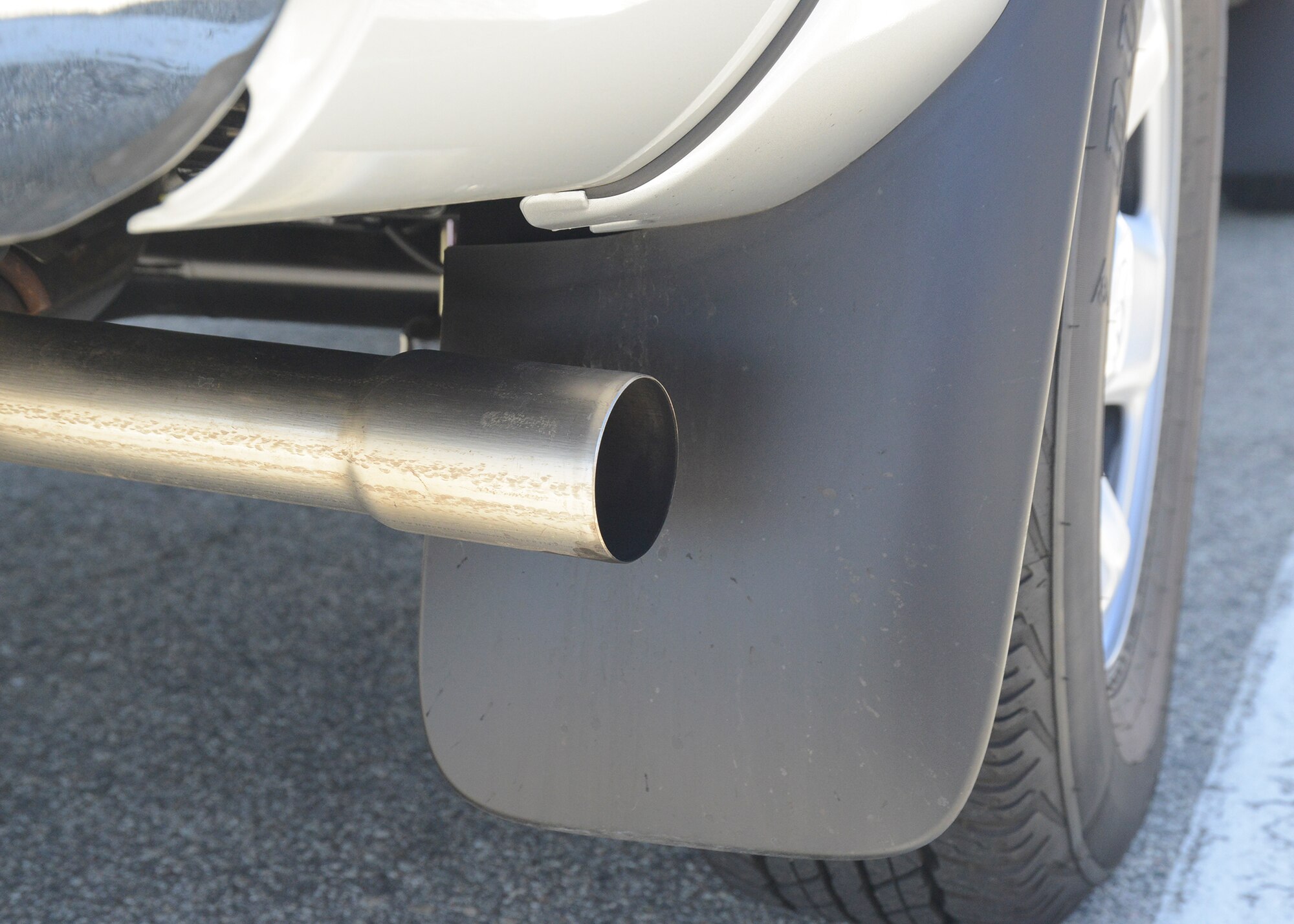 Servicemembers must follow local vehicle emissions standards Air
