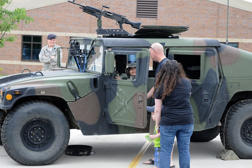 Members of the 132nd Fighter Wing (132FW), Des Moines, Iowa enjoy the unit's 2013 Family Day held at the 132FW on Saturday, June 1, 2013.  (U.S. Air National Guard photo by Staff Sgt. Linda K. Burger/Released)