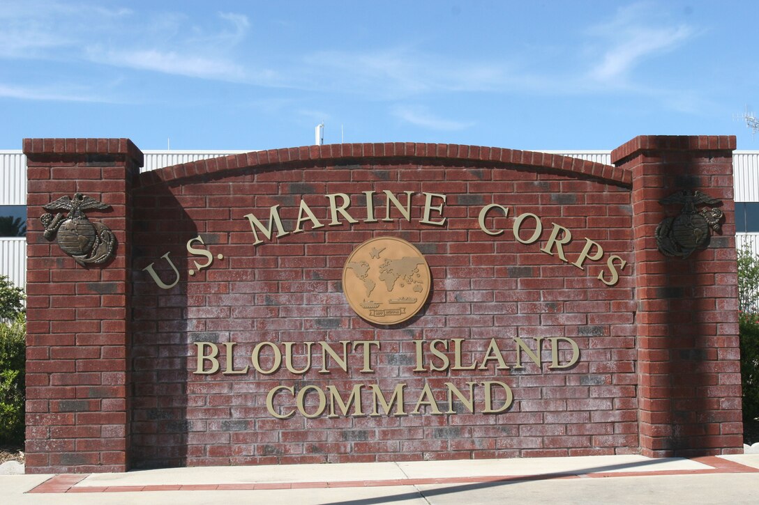 Service members from II Marine Expeditionary Force conducted a Marine Prepositioning Force Exercise aboard Marine Corps Support Facility Blount Island, Fla., May 22-30, 2013. This was the first time in five years that II MEF has conducted an MPF exercise for itself. (U.S. Marine Corps photo by Lance Cpl. Shawn Valosin)