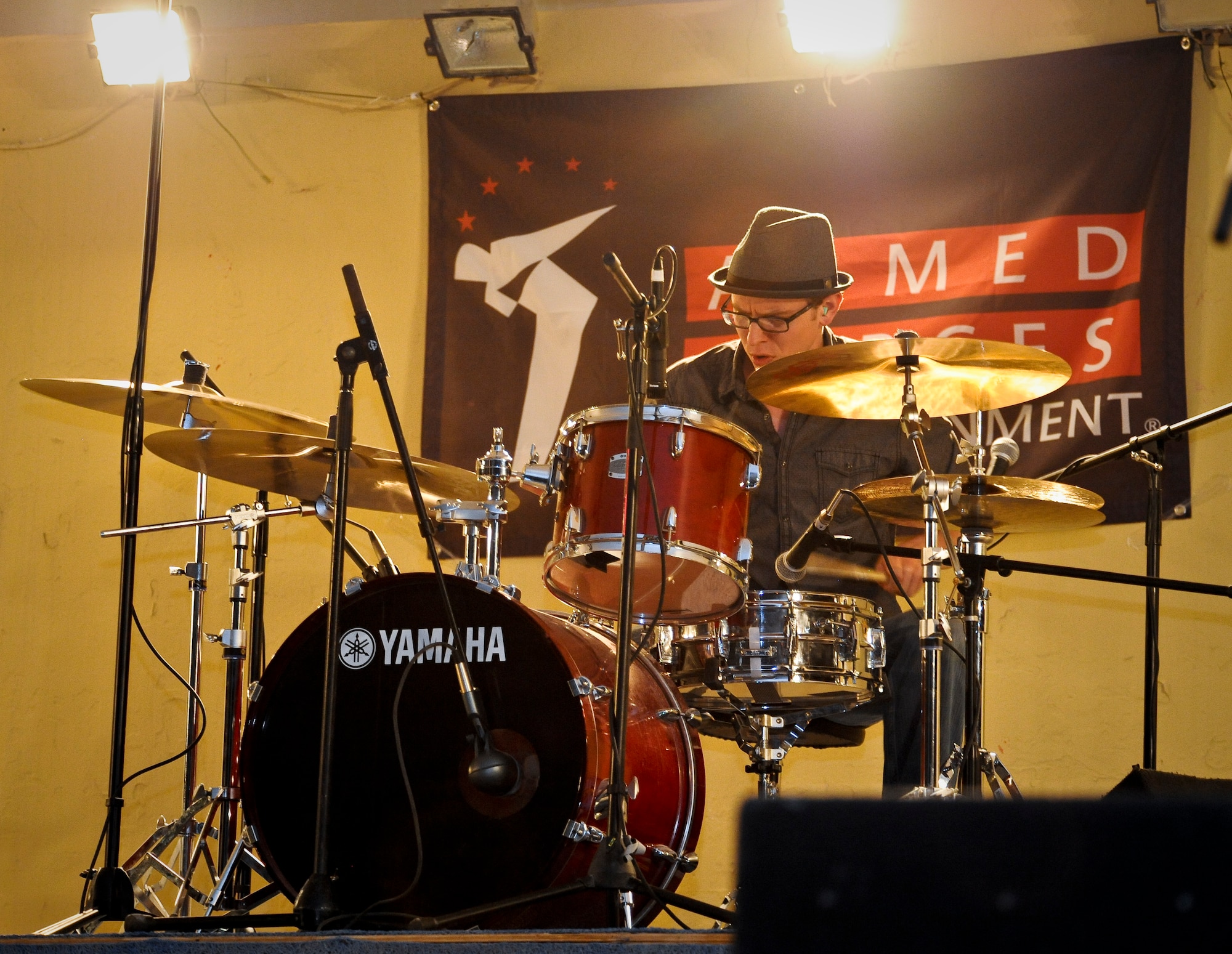 The Rachel Lipsky Band performs for servicemembers assigned to the 379th Air Expeditionary Wing in Southwest Asia, May 29, 2013. The group toured several facilities and put on two performances during their visit. (U.S. Air Force photo/Senior Airman Benjamin Stratton)