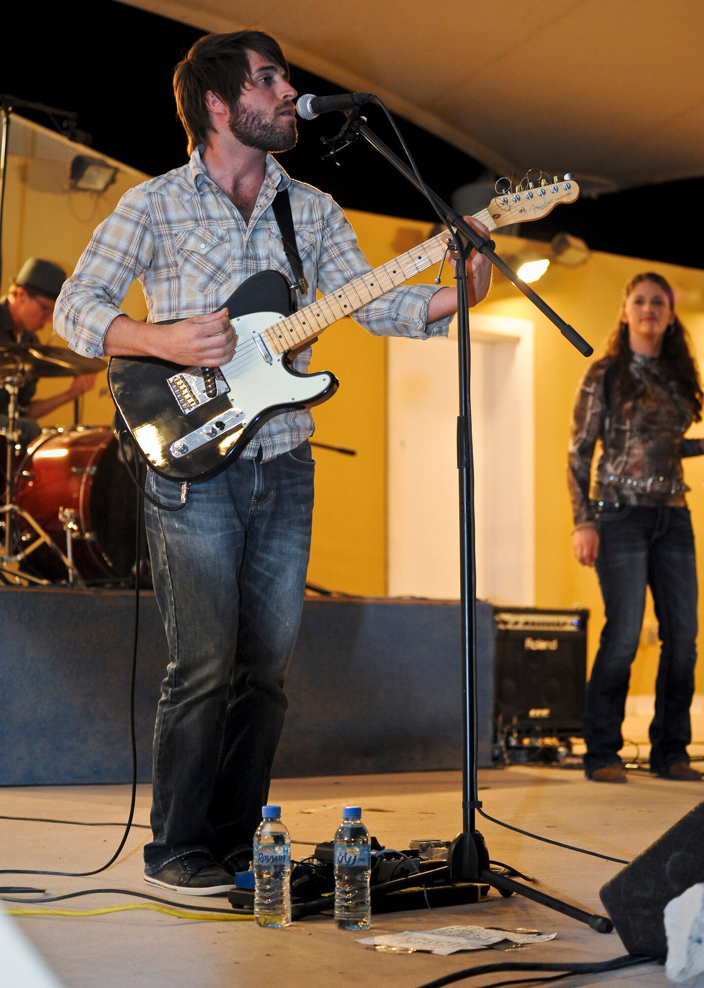The Rachel Lipsky Band performs for servicemembers assigned to the 379th Air Expeditionary Wing in Southwest Asia, May 29, 2013. The group toured several facilities and put on two performances during their visit. (U.S. Air Force photo/Senior Airman Benjamin Stratton)