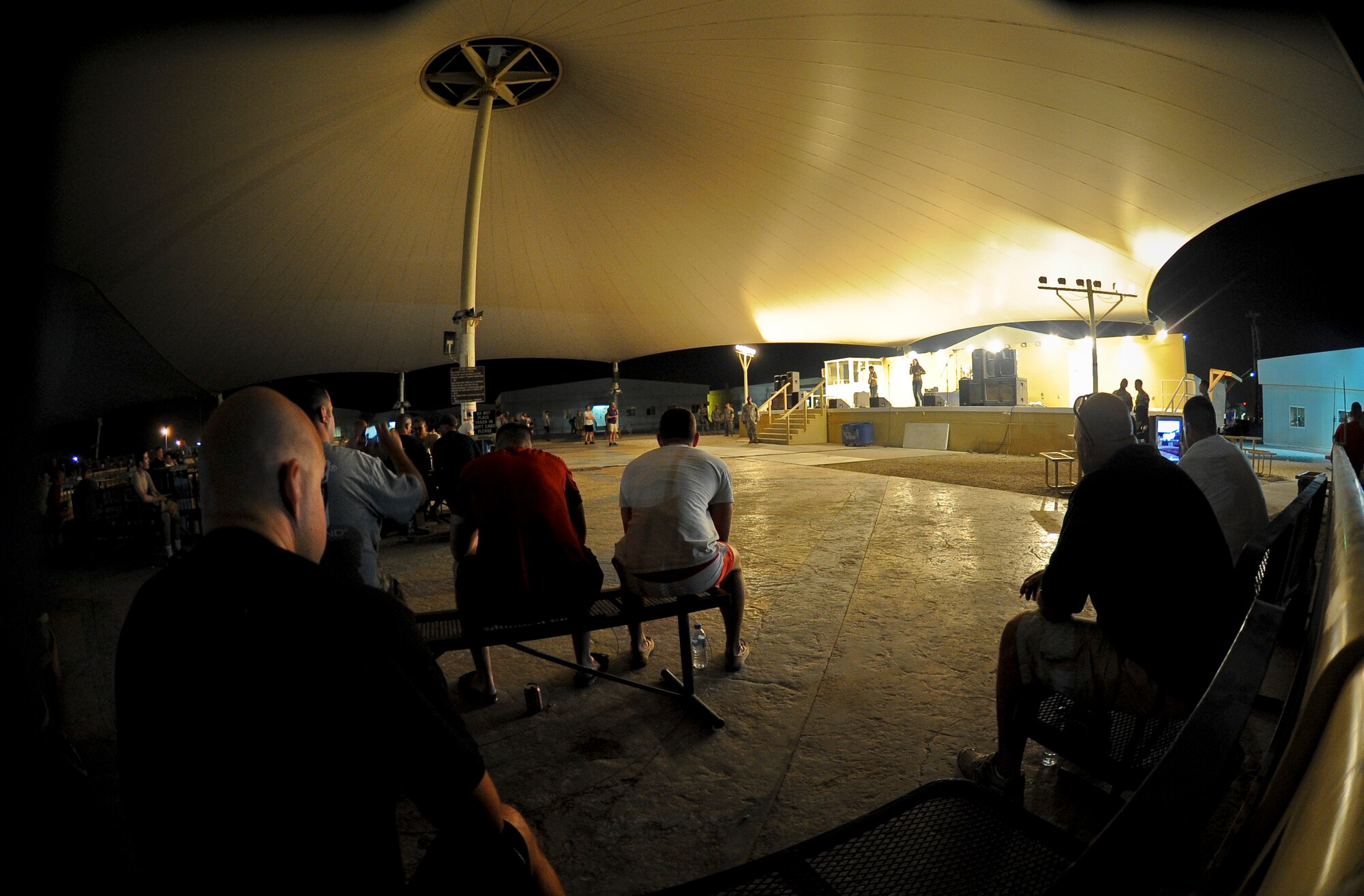 The Rachel Lipsky Band performs for servicemembers assigned to the 379th Air Expeditionary Wing in Southwest Asia, May 29, 2013. The group toured several facilities and put on two performances during their visit. (U.S. Air Force photo/Senior Airman Benjamin Stratton)