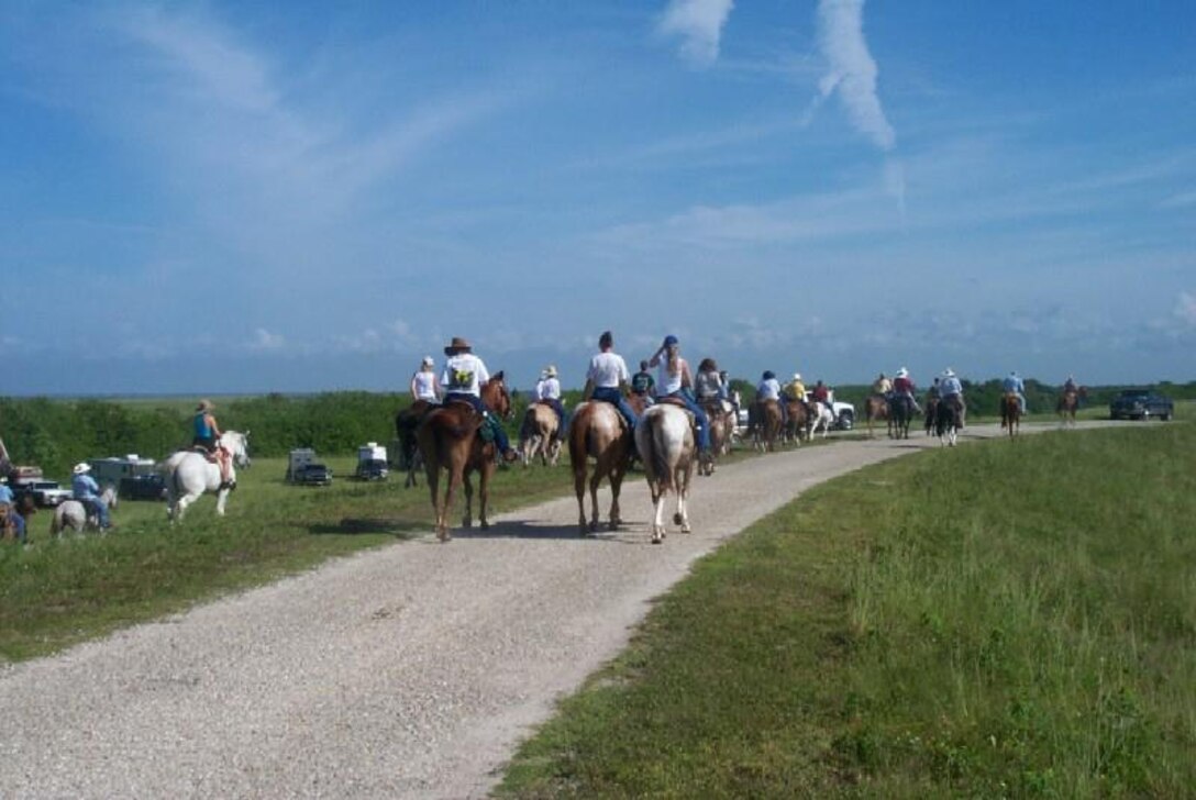 A group of equestrians enjoy the Lake Okeechobee Scenic Trail.