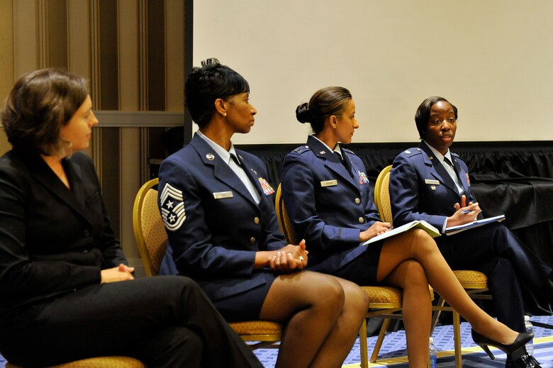 air force female uniform 2020