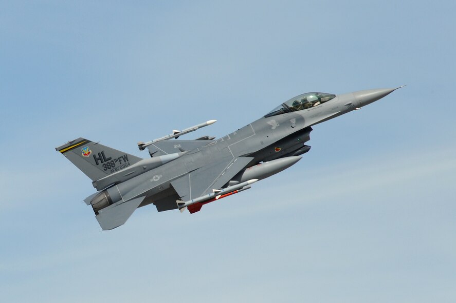 (U.S. Air Force photo/Alex Lloyd)