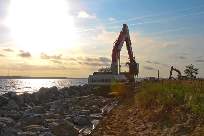 YORKTOWN, Va. – Contractors use rock to stabilize the York River shoreline along 800 feet of the Colonial National Parkway here June 6, 2013. The area is part of more than four miles of shoreline in need of stabilization due to severe erosion, which is threatening portions of the parkway and the National Park Service’s Colonial National Historic Park.    (U.S. Army photo/Patrick Bloodgood)  