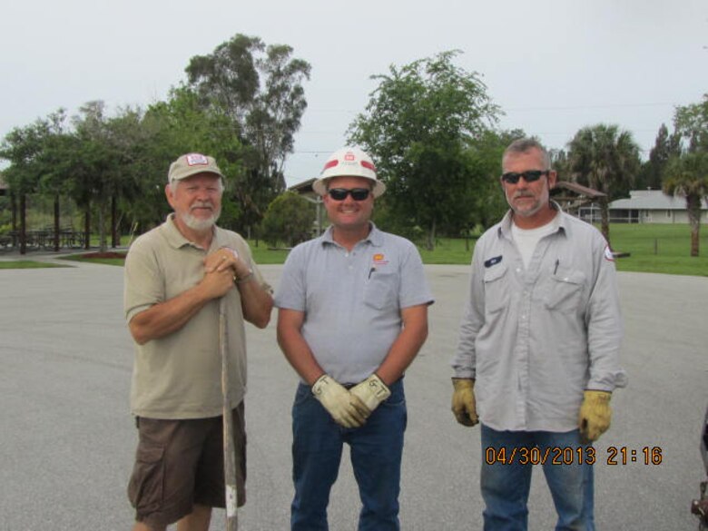 Donald Chapman (left), one of the Corps’ many volunteers, joined Corps employees Thompson Graham (center) and Dan Finke (right) to prepare planting areas for Take Pride in America Day. 