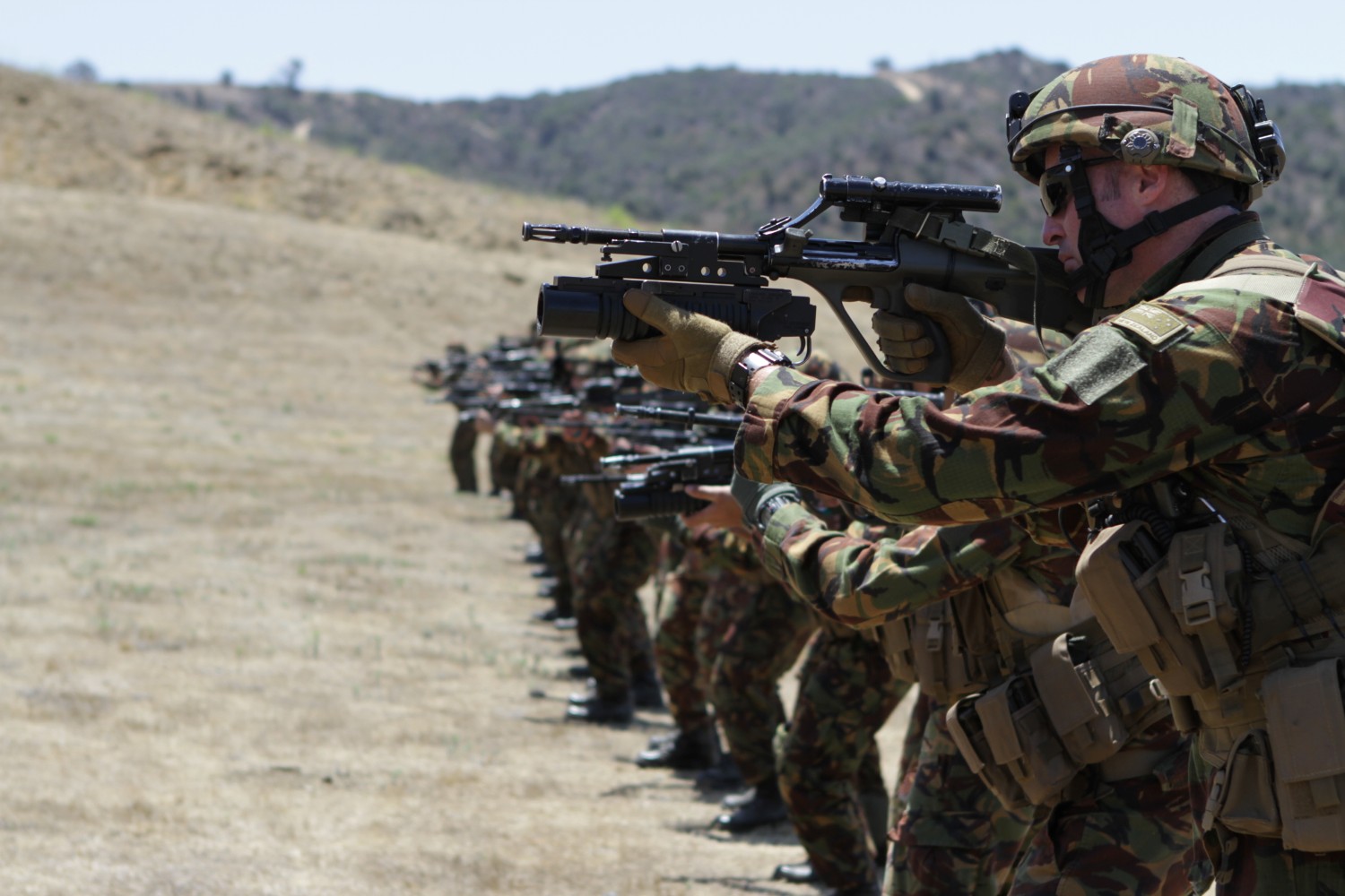 Marines Give New Zealanders House to house Combat Training