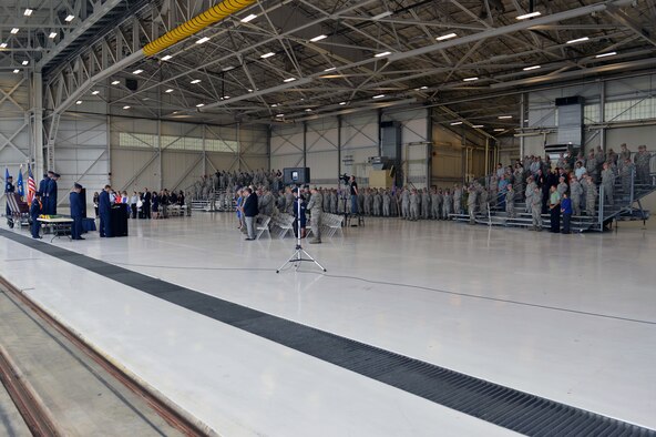 Airmen of the 62nd Maintenance Group welcome their new commander during a change of command ceremony June 14, 2013 at Joint Base Lewis-McChord, Wash. Col. Craig Gaddis took command of the 62nd MXG from Col. Thomas Jackson, who will retire after 26 years of honorable service in the Air Force. (U.S. Air Force photo/Staff Sgt. Jason Truskowski)