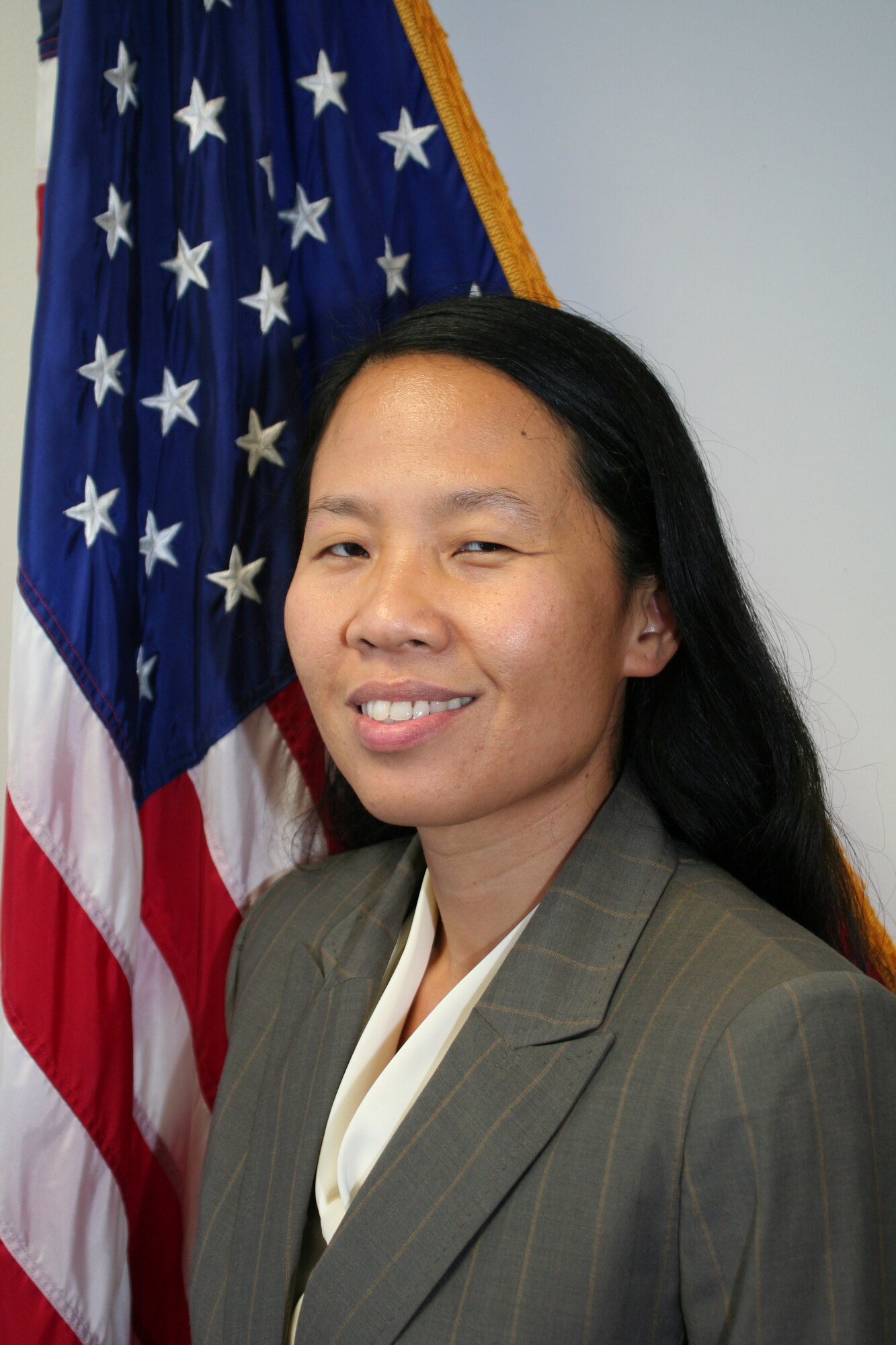 Dr. Kim Luu (AFRL photo)