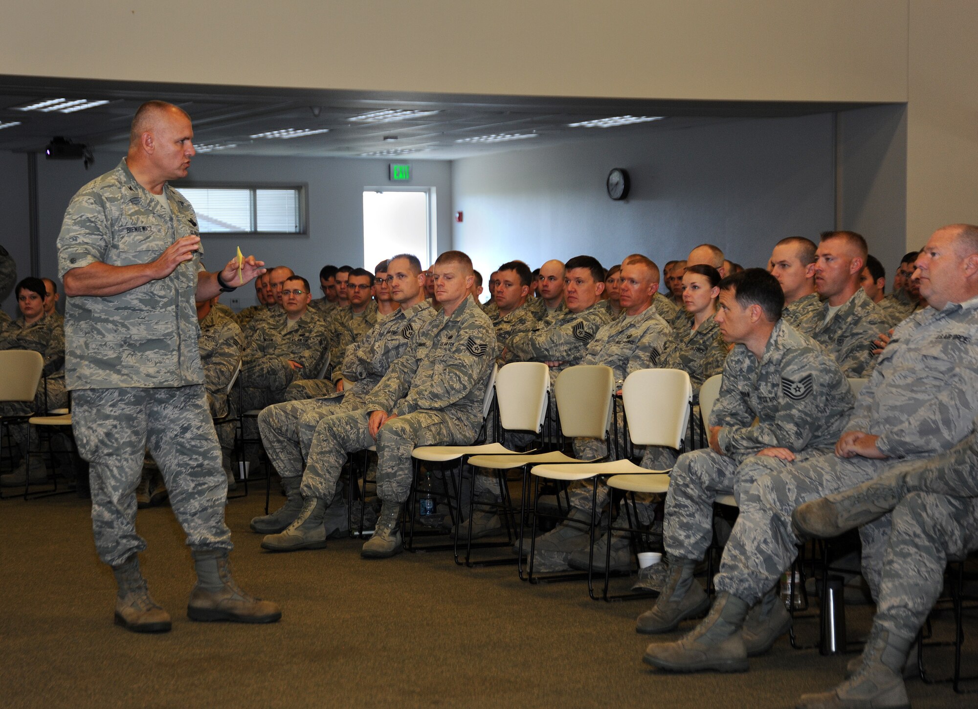 Oregon Air National Guard Col. Michael Bieniewicz, Oregon Combat Operations (COG) Commander greets Airmen at the start of a five-day joint training event at Camp Rilea, Ore., June 20, 2013. The COG is made up of the 123rd Weather Flight, 125th Special Tactic Squadron, 270th Air Traffic Control Squadron and the 116th Air Control Squadron. (Air National Guard photo by Tech. Sgt. John Hughel, 142nd Fighter Wing Public Affairs)