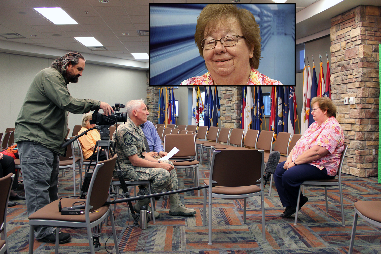ARPC member retires after 42 years > Air Reserve Personnel Center > Article Display