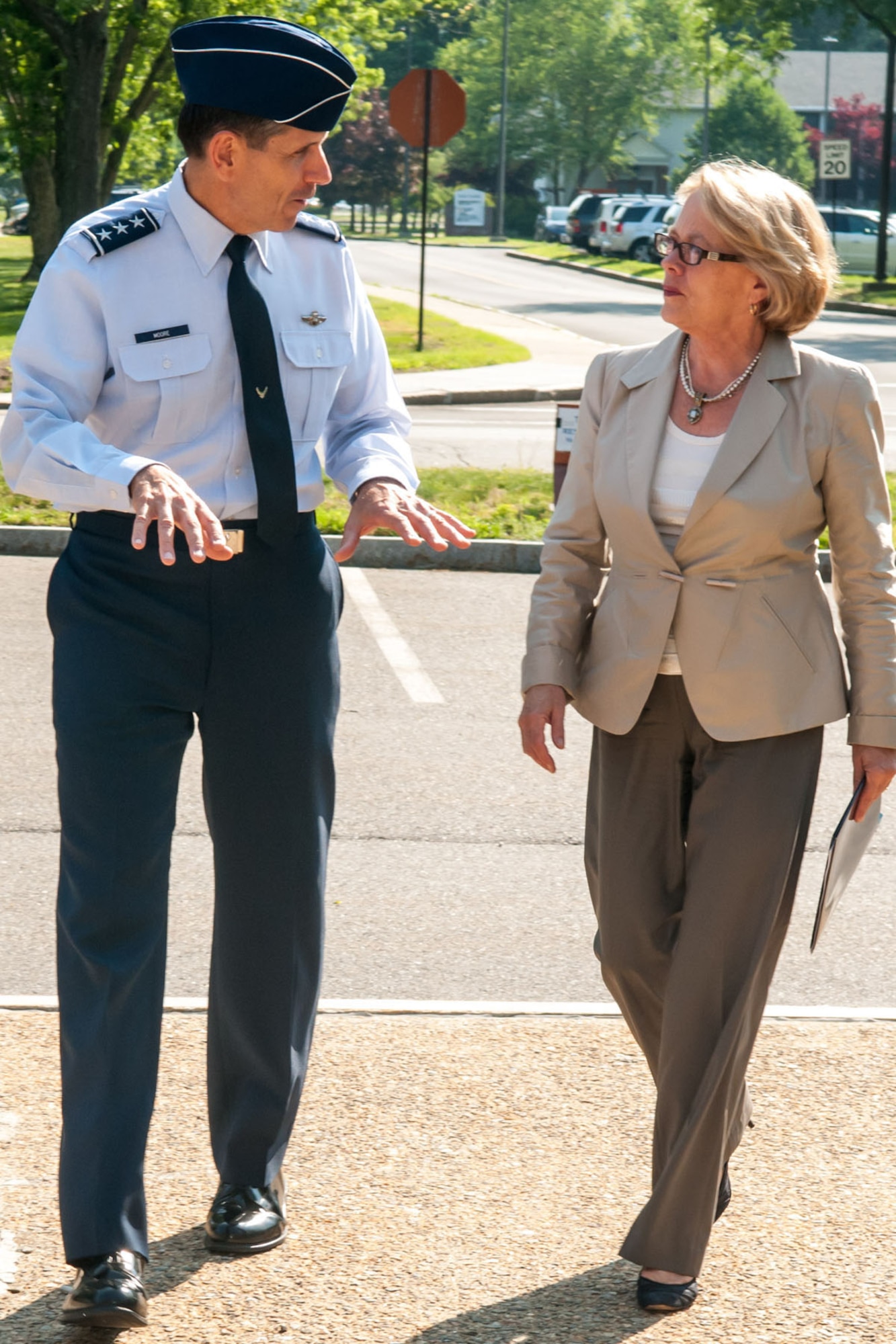 HANSCOM AIR FORCE BASE, Mass. -- Lt. Gen. C.D. Moore II, Air Force Life Cycle Management Center commander, welcomes U.S. Rep. Niki Tsongas to Hanscom Air Force Base June 26. Moore, along with other senior leaders from LCMC and Hanscom, discussed progress made by the center since its stand-up last summer and various topics specific to Hanscom. The general told Tsongas that he considered Hanscom a model for local partnerships and community relations. (U.S. Air Force photo by Rick 