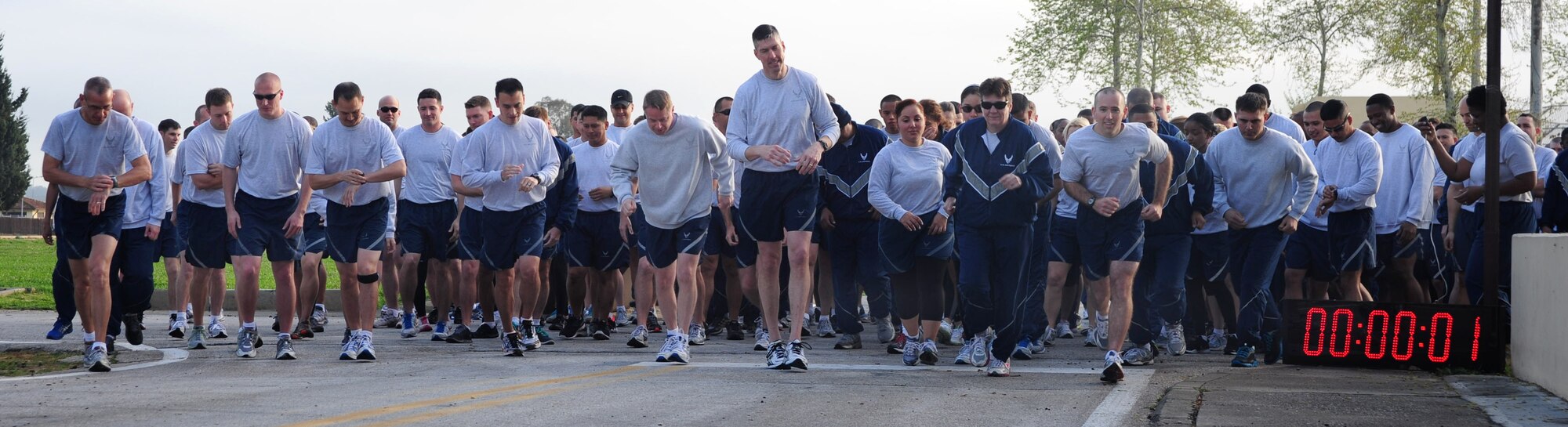 Airmen from the 39th Air Base Wing take off during a wing run March 29, 2013, at Incirlik Air Base, Turkey. Wing runs are held to promote fitness and camraderie. (U.S. Air Force photo by Senior Airman Anthony Sanchelli/Released) 