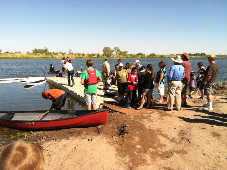 Local community members line up to test their boating, kayaking and canoeing skills in the Tres Rios Nature and Earth Festival Oct. 12, 2012, at the Base and Meridian Wildlife Area in Avondale, Ariz. The festival focuses on educating participants about the Gila, Salt and Agua Fria rivers as well as the surrounding wildlife. (Courtesy photo)