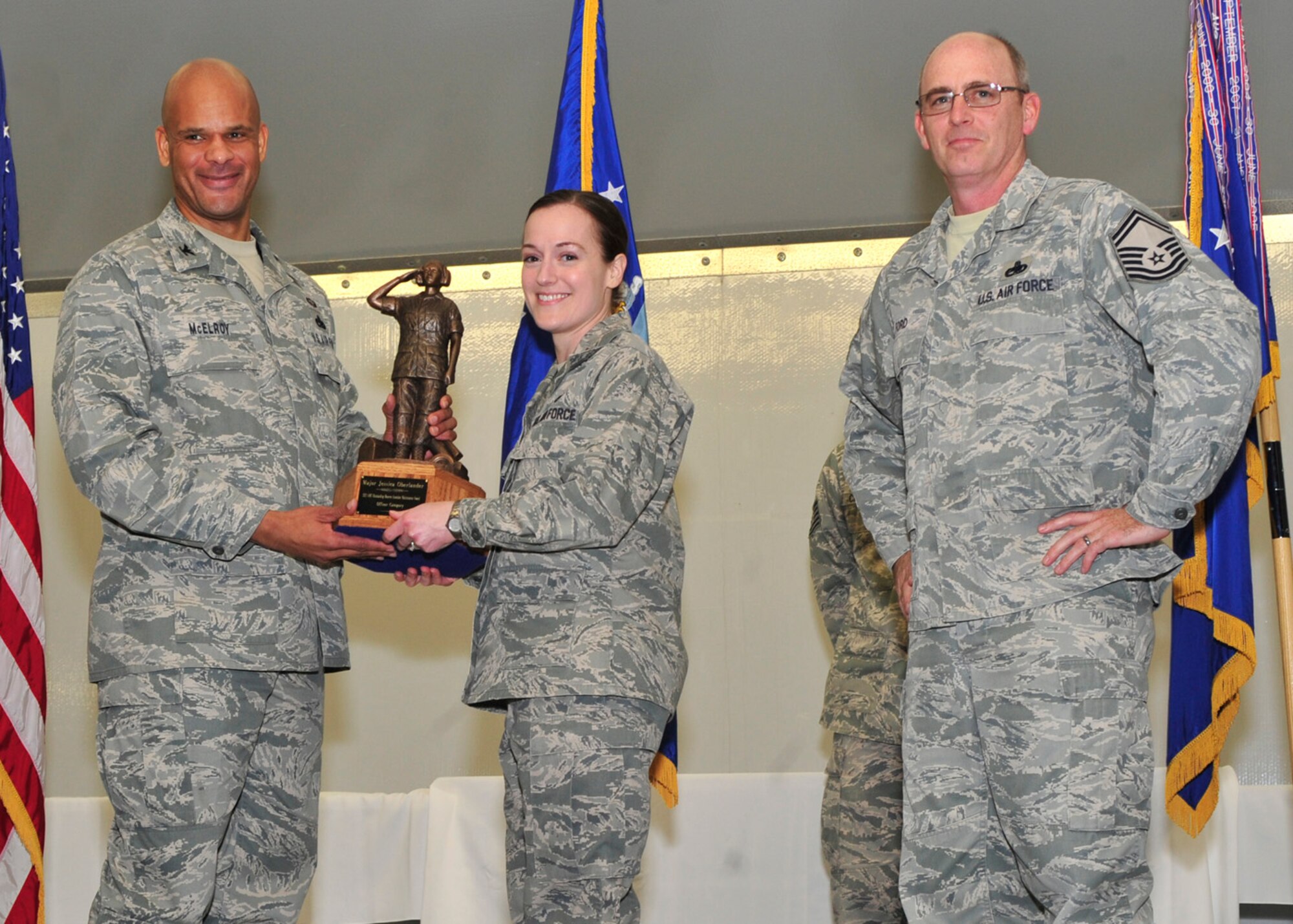 AMC Outstanding Reserve Associate Maintenance Award winner: officer category