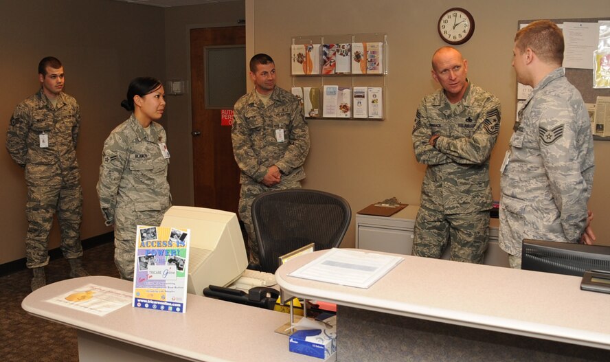 Chief Master Sgt. Brian Hornback, Command Chief of Air Force Global Strike Command, speaks with Airmen from the 2nd Medical Group Radiology section during his visit to the 2nd Bomb Wing on Barksdale Air Force Base, La., March 5. During his tour, Hornback met with various Airmen and squadrons to discuss any concerns or issues they had. (U.S. Air Force photo/Senior Airman Sean Martin)