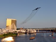 307th Bomb Wing thumbnail 240x180