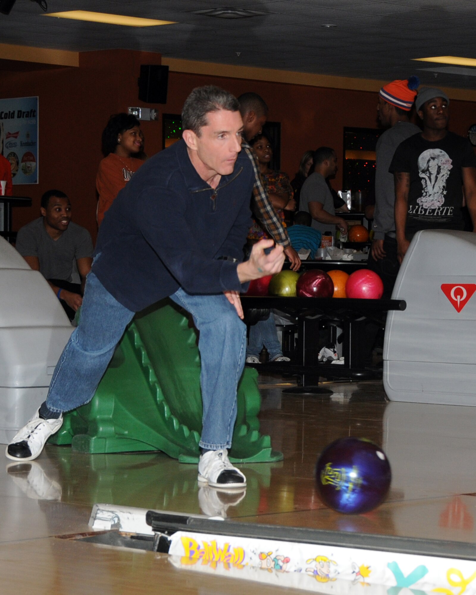 192D gets its bowling on.