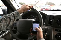 Texting and driving graphic