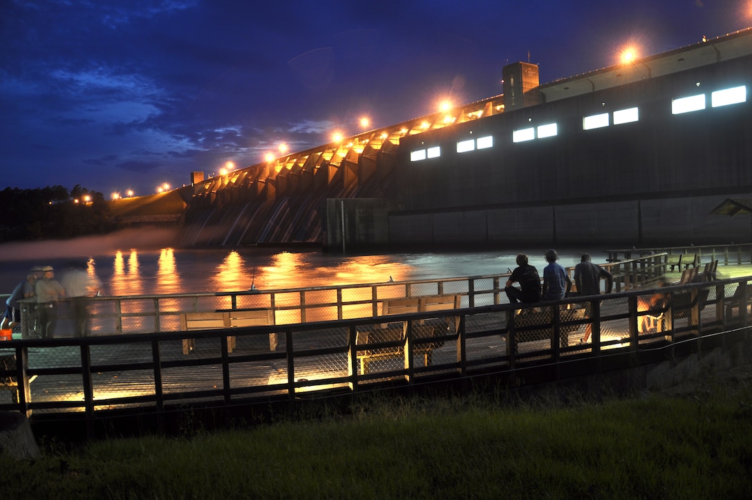 A view of the U.S. Army Corps of Engineers' J. Strom Thurmond Dam at night.